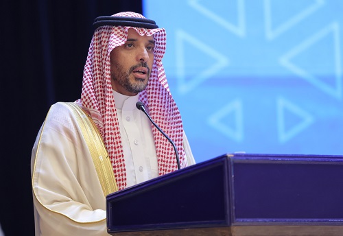 لقاء موسع لمعالي أمين منطقة عسير مع قطاع الأعمال بغرفة أبها